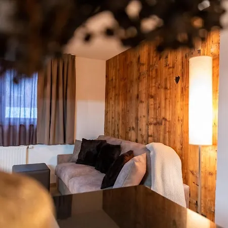 Burgus - Design & 4*