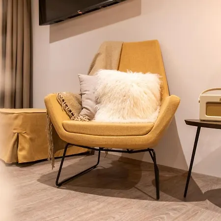 Burgus - Design & Aparthotel