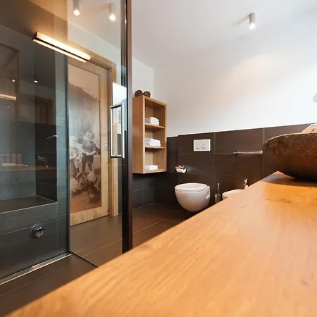 Burgus - Design & Aparthotel 4*